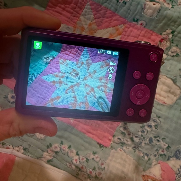 Samsung DV150F Digital Camera 16.2MP 5x optical zoom Dual LCD Screen Smart Wifi - Picture 8 of 15